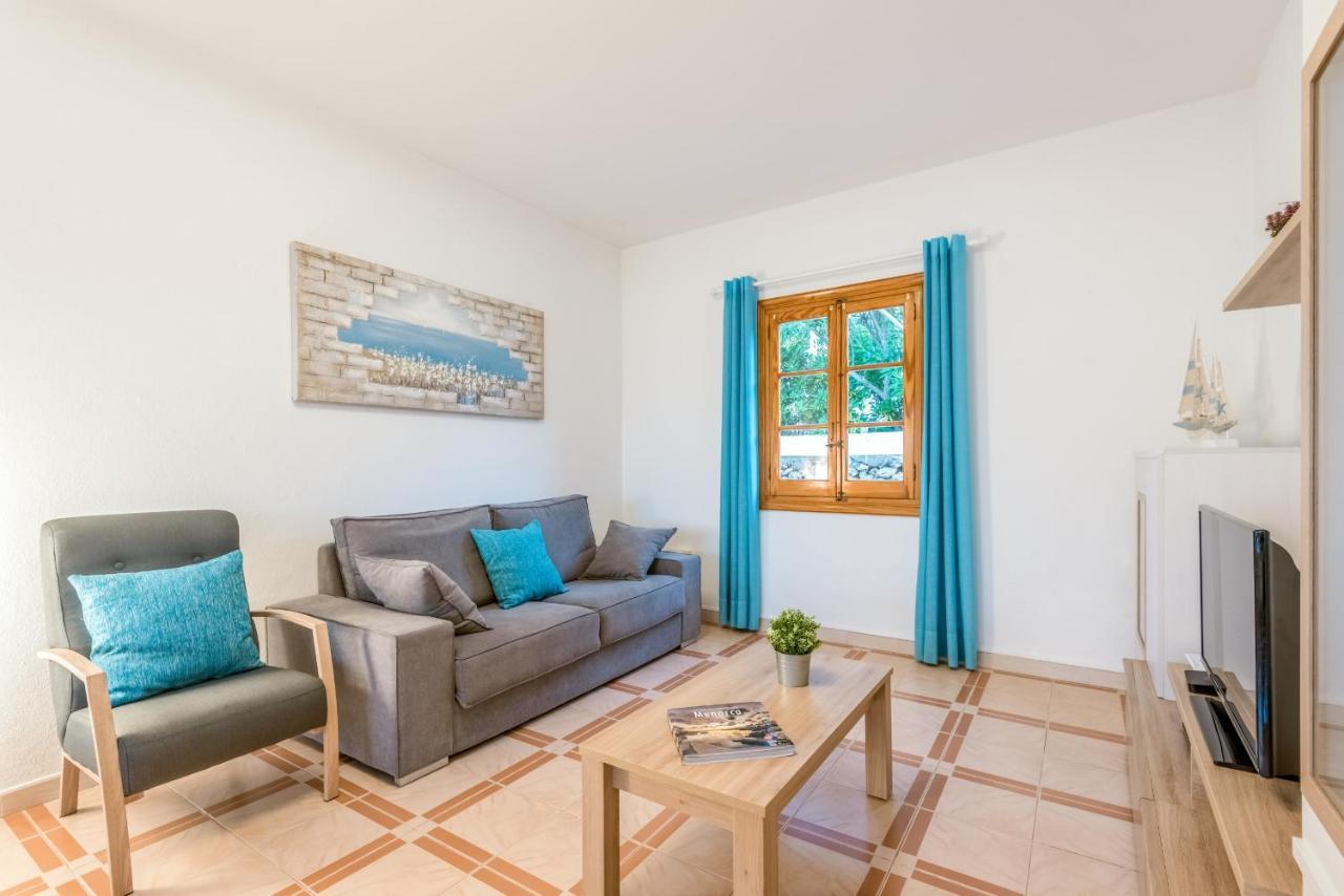 Villa Lali Arenal d'en Castell Bagian luar foto